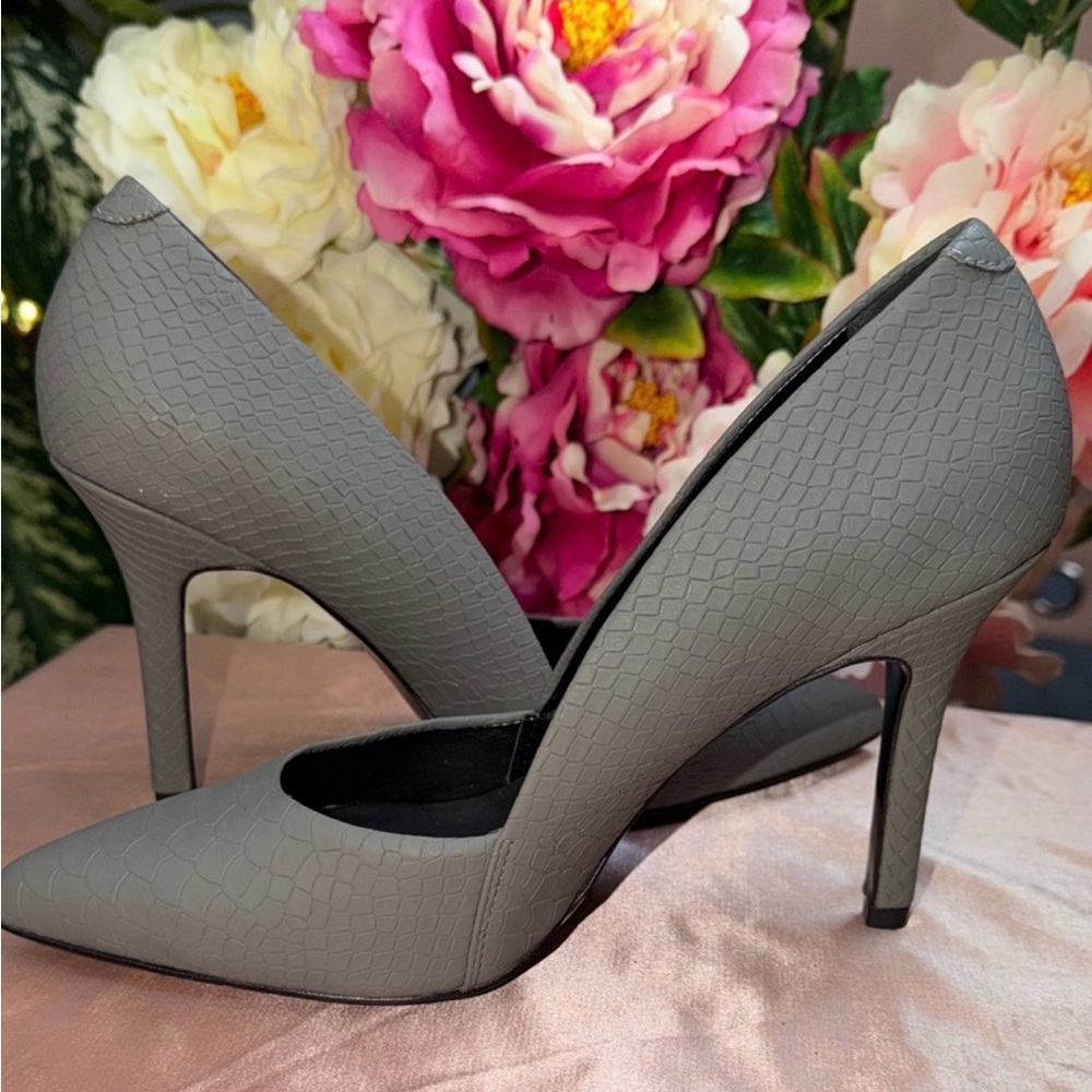Aldo Elegant Genuine Leather Gray Snake Textured Stiletto Heels